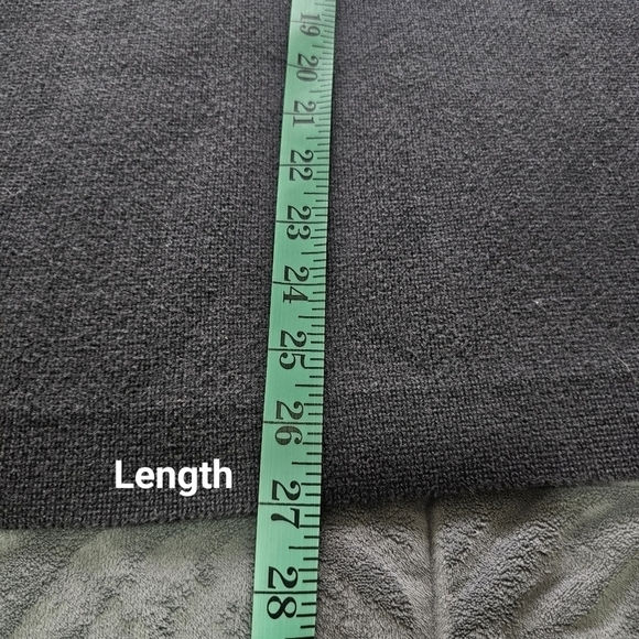 Men's Long-sleeved Pullover Heavyweight Knit Sweater, Black, XL, Old Navy - Picture 11 of 12